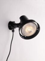 Faretto per esterno Grubb E27 con picchetto da giardino lampada inclusa 15W - Intec