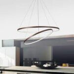 lampadario led a sospensione a soffitto rotondo due anelli sottili in alluminio colore caffè in cucina