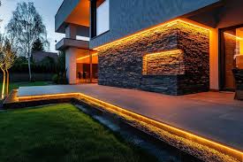 illuminazione perimetrale casa con strisce led