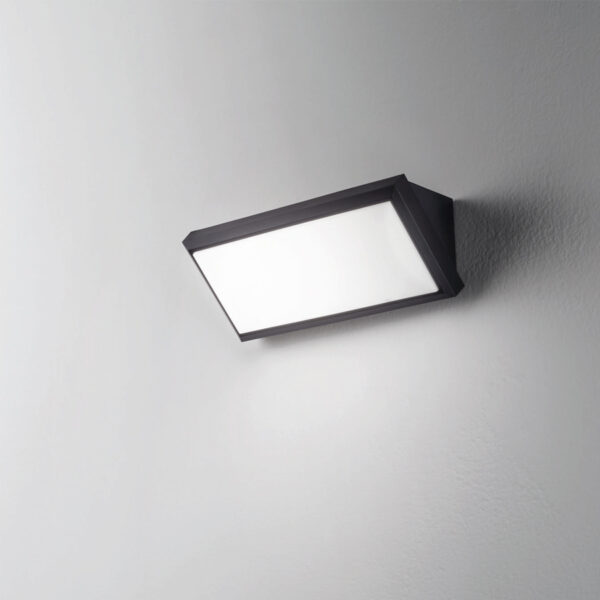 306.esea Applique LED in PC/ABS per esterni E-Sea Isyluce - immagine 1