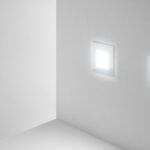 Segnapasso da incasso in alluminio con schermo in vetro per esterno Vetronotte quadrato ISYLUCE