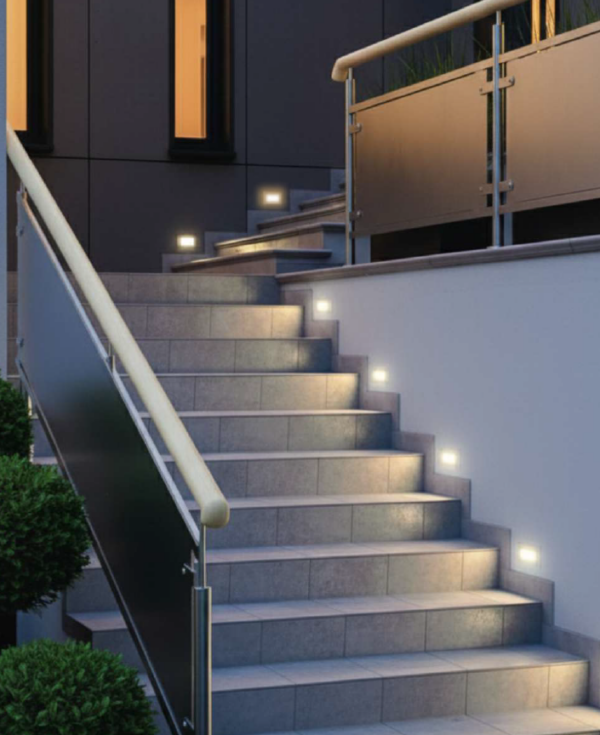 Segnapasso 5W da incasso Step Glass con schermo in vetro per esterno CCT - Centro Faretti - immagine 1